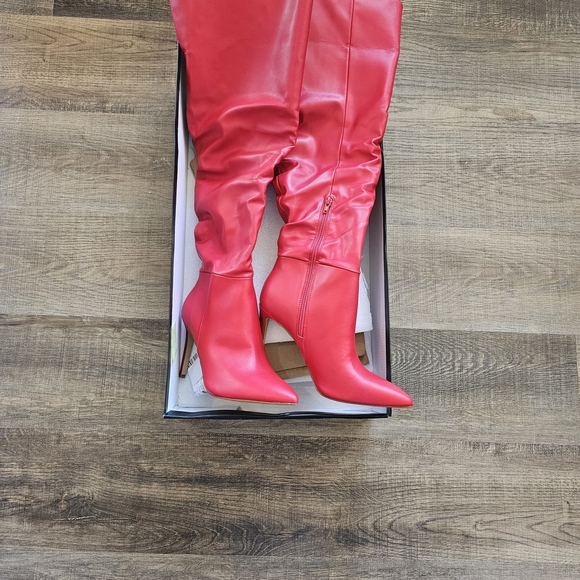 INC International Concepts Red Over the Knee Boots Sleek Design - Picture 1 of 4
